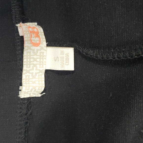 Black faux leather mini skirt - Picture 5 of 6